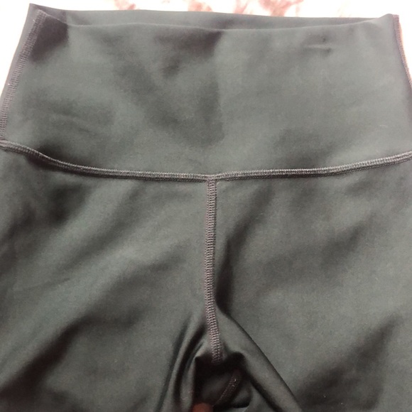 ❤️Alo Yoga Reflective High Waist Sequence Leggings Striped Dark Green Forest S - Picture 5 of 5